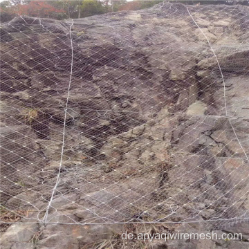 Dauerhafter Hangschutznetzzaun